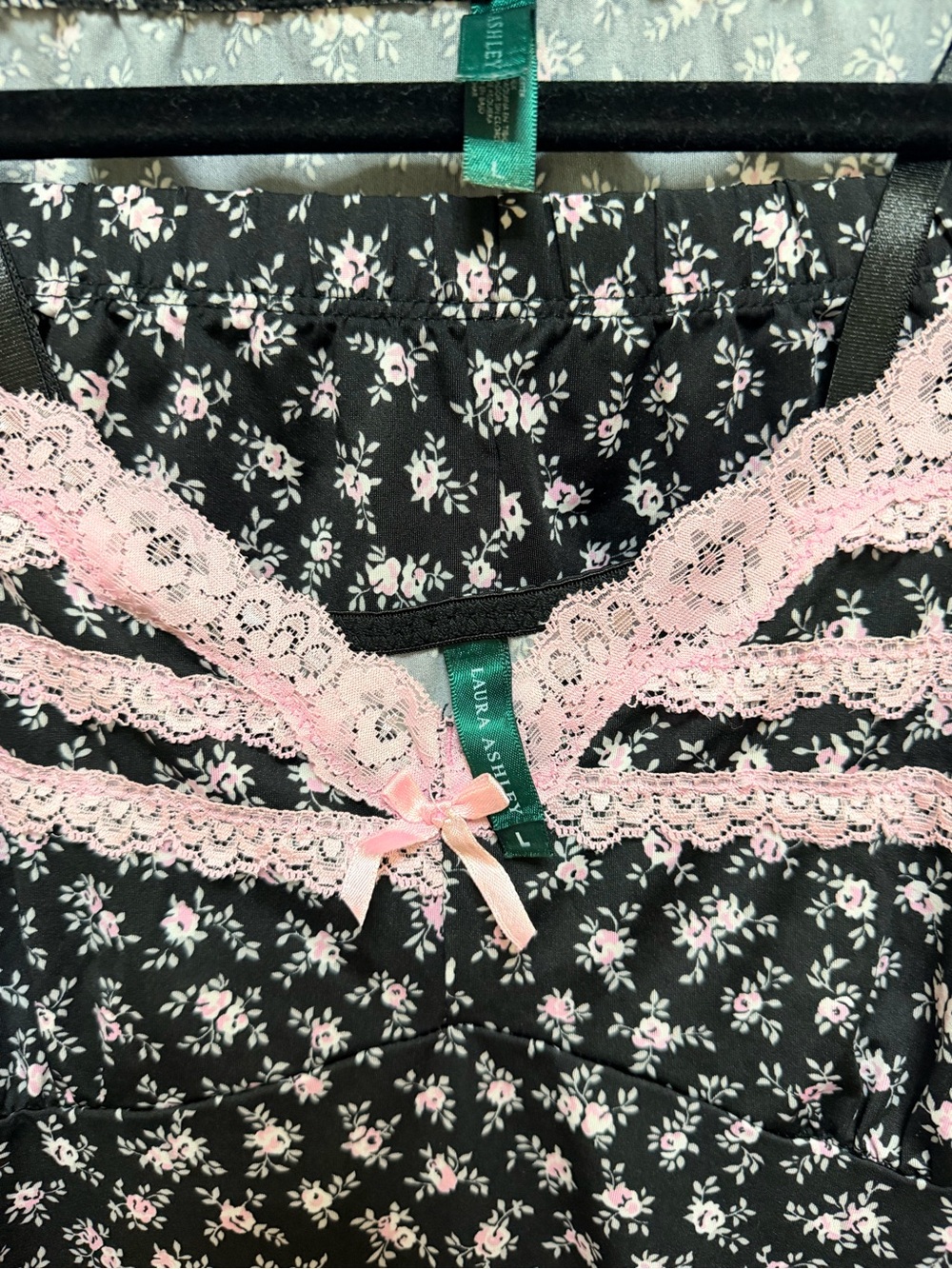 Laura Ashley Black Sleep Set with Pink Floral Print and Pink Lace - Picture 5 of 9